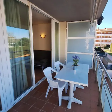Apartment Miami 450 M From The *