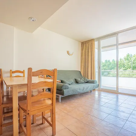 Miami 450 M From The Apartman *